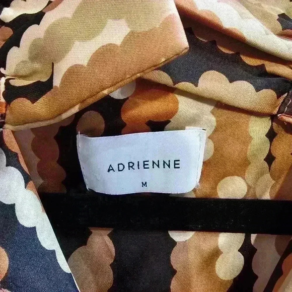 Adrienne Ladies Blouse Size Medium - Picture 4 of 4